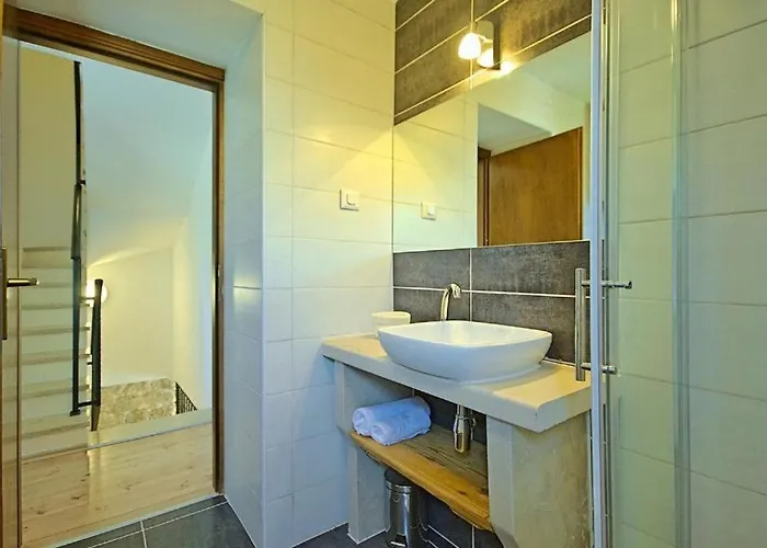 Rustical Monspinosa Villa