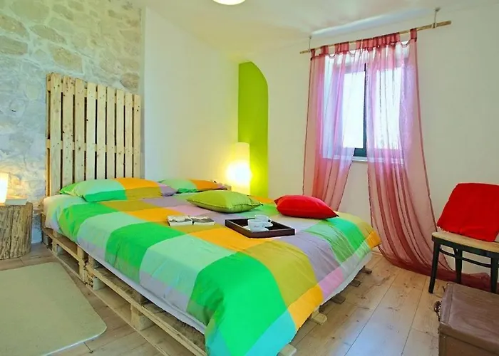 Rustical Monspinosa Dračevac