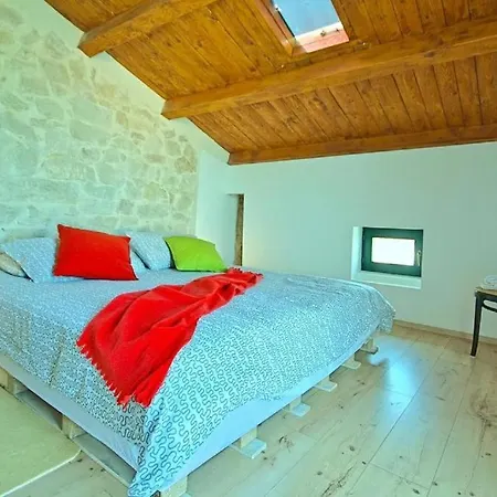 Rustical Monspinosa Villa *